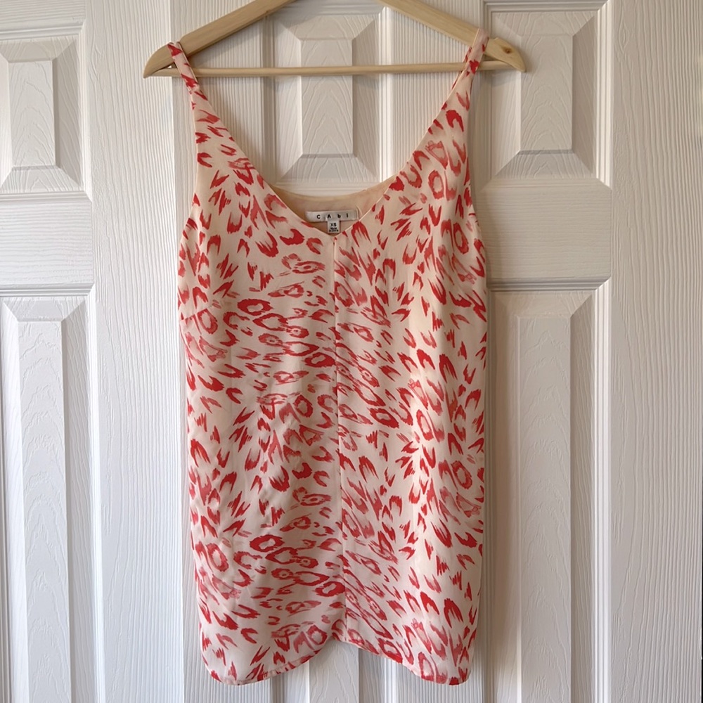 Adjustable strap blouse with pink leopard spots